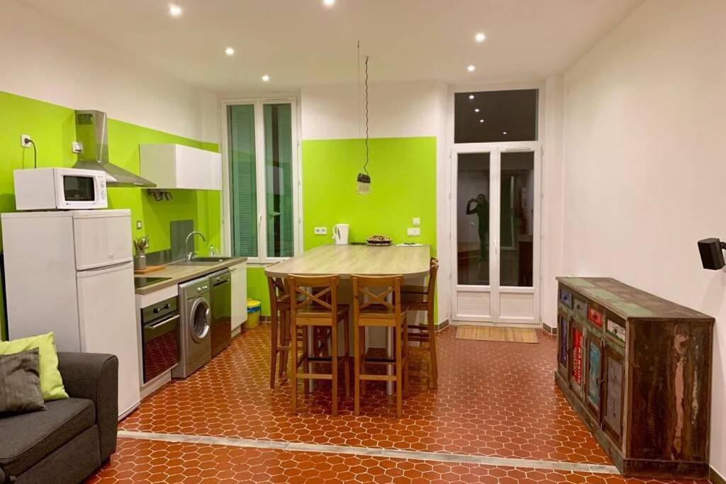 Apartamento Loft Provencal Salernes Exterior foto
